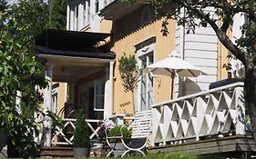 Tukkilan Tila 4*